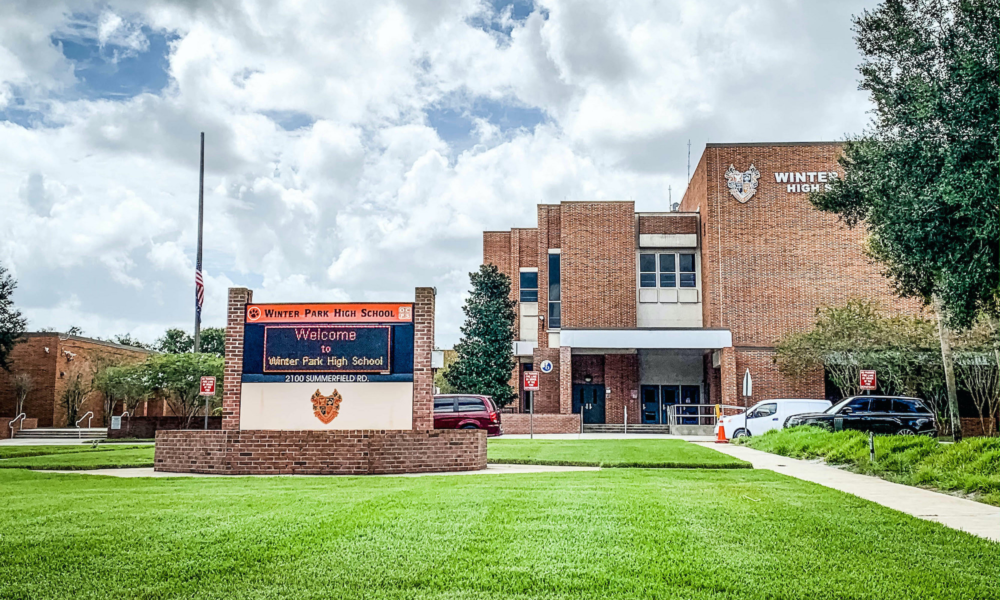 Winter Park High School Teachers Hold Device Drive For Local Students Winter Park High School Teachers Hold Device Drive For Local Students