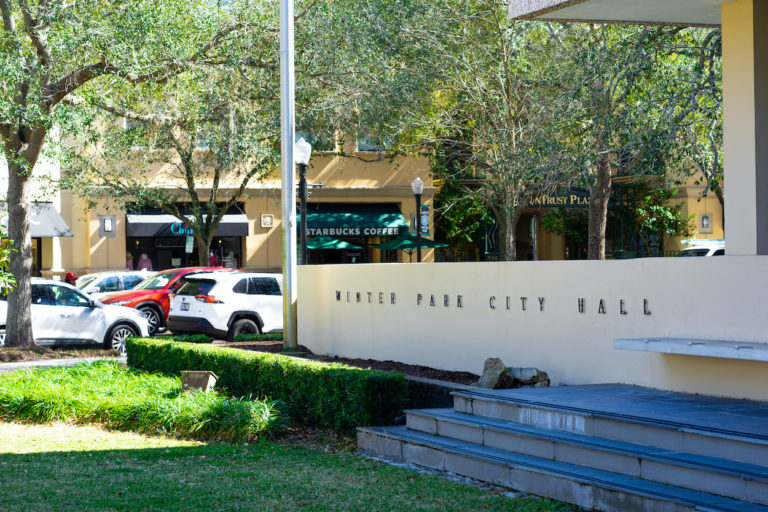 Winer Park City Hall exterior.