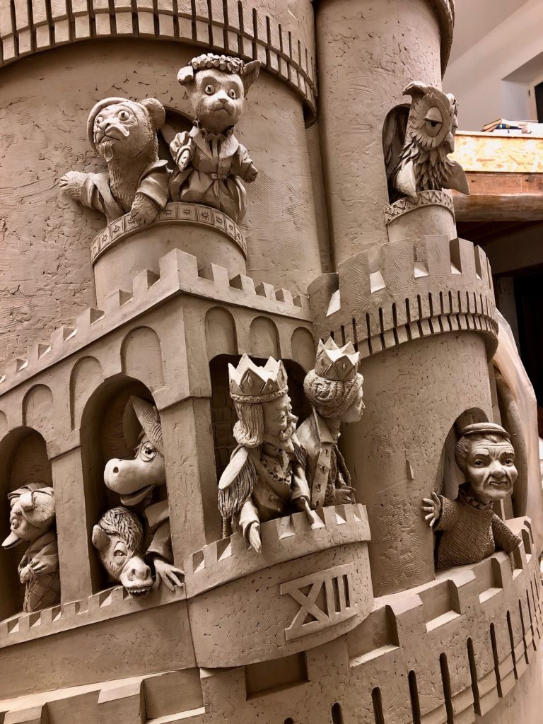 Mister Rogers Statue Commissioned for Rollins College Campus · the32789